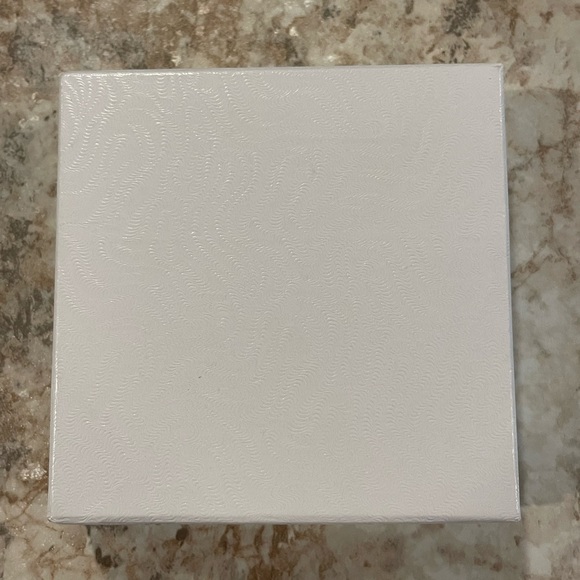 Cowboy boots beaded earrings, never worn - Picture 2 of 3